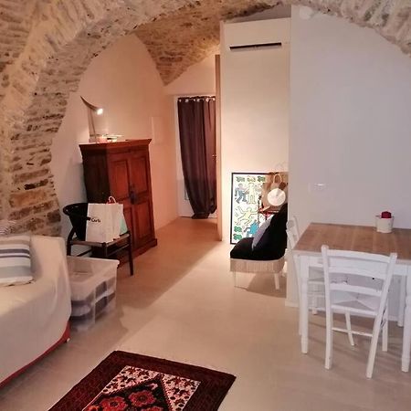 Studio Pietra E Charme Diano San Pietro Eksteriør billede